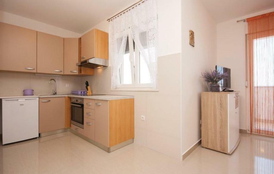 Apartmani Korenika Brodarica  Eksteriør billede